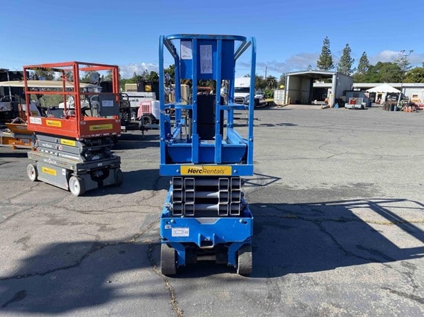 2018 Genie Scissorlift for sale — view 3