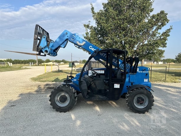 2022 Genie Telehandler for sale — view 2