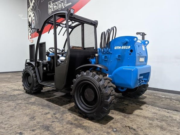 2013 Genie Telehandler for sale — view 3