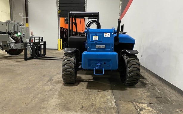 2013 Genie Telehandler for sale — view 3