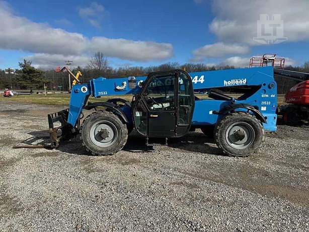 2016 Genie GTH844 Telehandler for sale — view 2