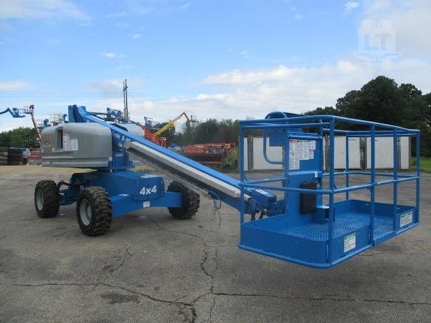 2008 Genie S40 Boom Lift - Telescopic for sale — view 2