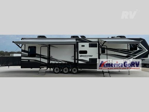 2021 Grand Design Momentum 399th Toy Hauler - Fifth Wheel for sale — view 3