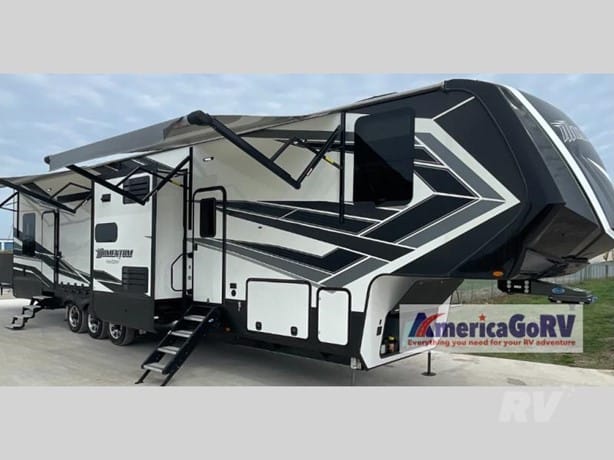 2021 Grand Design Momentum 399th Toy Hauler - Fifth Wheel for sale — view 5