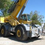 2007 Grove RT700E Rough Terrain Crane for sale — view 2