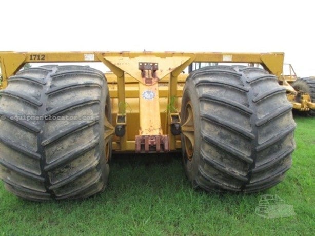 2004 IMC 17C12 Road - Scraper - Pull for sale — view 4