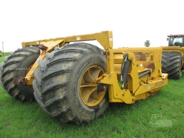 2004 IMC 17C12 Road - Scraper - Pull for sale — view 5