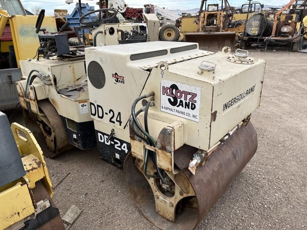 Ingersoll-Rand Road - Compactor - Drum for sale — view 4