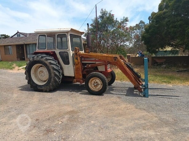 International Tractor - Wheel for sale — view 3