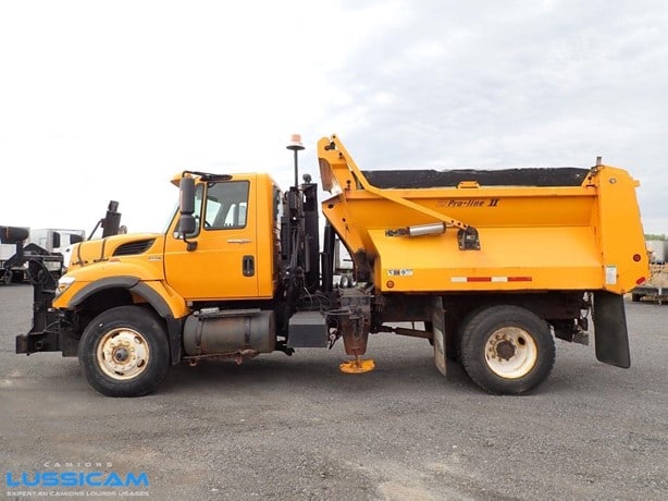 2010 International Workstar 7400 Dump Truck for sale — view 4