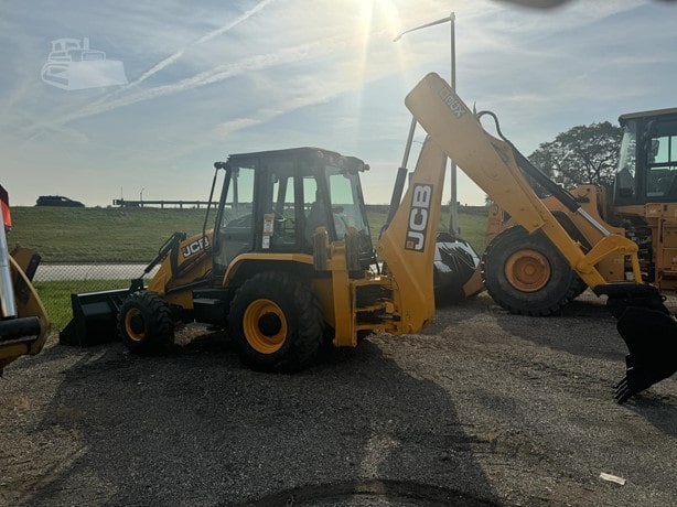 2015 JCB Loader - Backhoe for sale — view 2