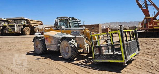 2022 JCB 535-105 Telehandler for sale — view 2