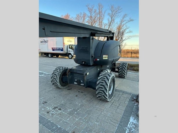 2001 JLG 800B Boom Lift - Articulating for sale — view 2