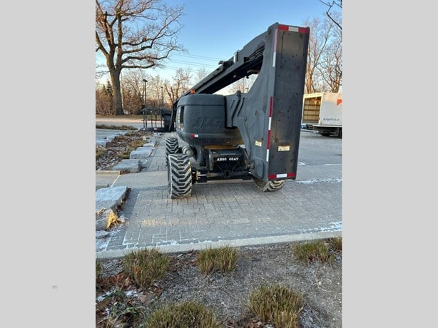 2001 JLG 800B Boom Lift - Articulating for sale — view 4