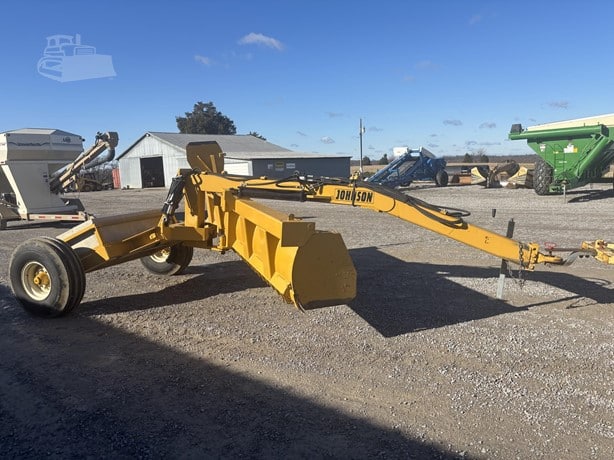 Johnson G14 Road - Scraper - Pull for sale