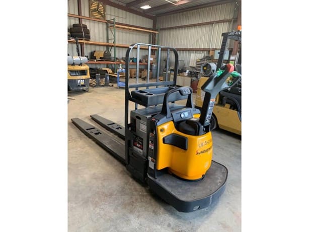 2015 Jungheinrich Pallet Truck for sale