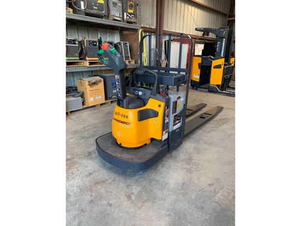 2015 Jungheinrich Pallet Truck for sale — view 2