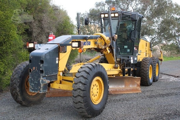 2016 Komatsu GD555-5 Road - Motor Grader for sale