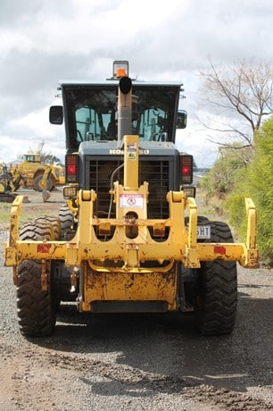 2016 Komatsu GD555-5 Road - Motor Grader for sale — view 4