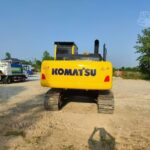 2022 Komatsu PC200-8 Excavator - Crawler for sale — view 3