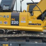 2020 Komatsu PC220 Excavator - Crawler for sale — view 2