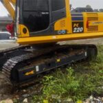 2021 Komatsu PC220 Excavator - Crawler for sale — view 4