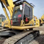 2022 Komatsu PC240 LC Excavator - Crawler for sale — view 4