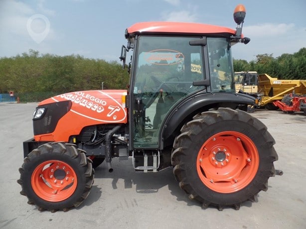 2013 Kubota M8540N Tractor - Wheel for sale — view 2