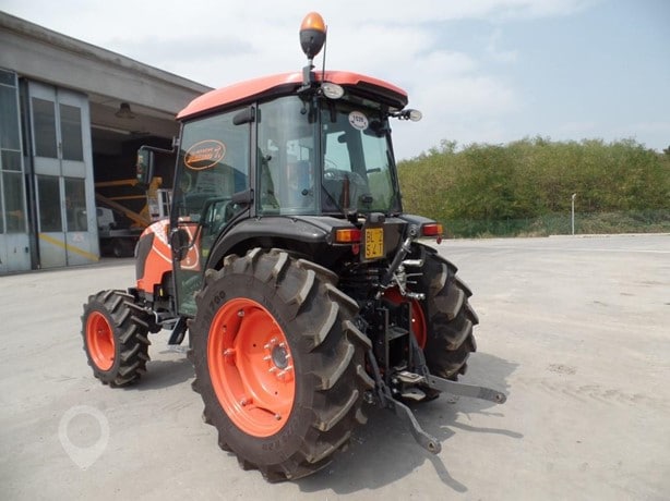 2013 Kubota M8540N Tractor - Wheel for sale — view 3