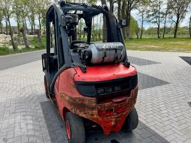2014 Linde H35T-02 Gas Forklift for sale — view 2