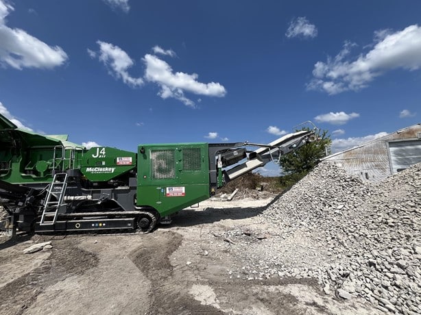 2023 Mccloskey J4 Quarry - Crusher for sale — view 2