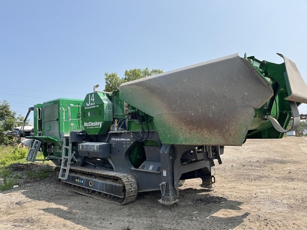 2023 Mccloskey J4 Quarry - Crusher for sale — view 3