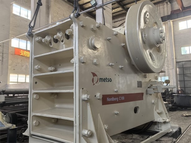 2004 Metso Quarry - Crusher for sale