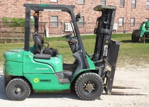 2008 Mitsubishi FD25N Gas Forklift for sale — view 2