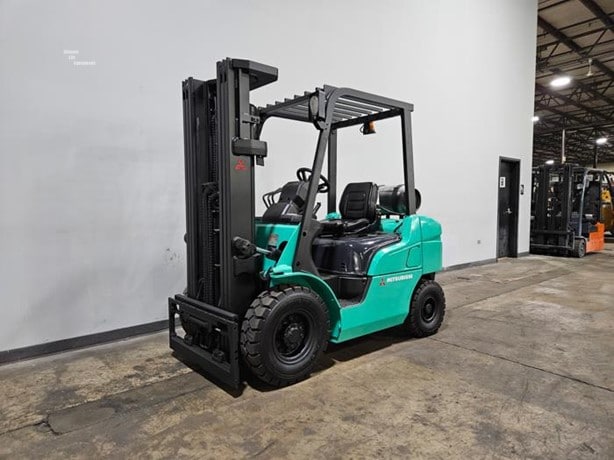 2016 Mitsubishi FG25N Gas Forklift for sale — view 2
