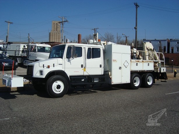 2003 National N65A-32 Knuckle Boom - Mounted for sale