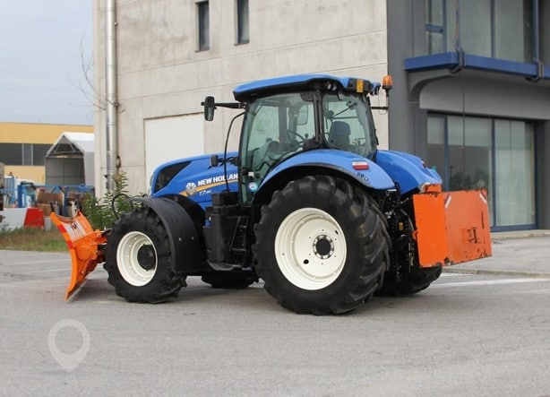 2017 New Holland T7.190 Tractor - Wheel for sale — view 3