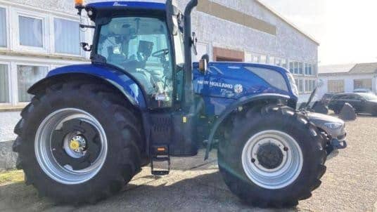 2022 New Holland T7.270 Tractor - Wheel for sale — view 2