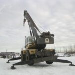 P & H Omega 40 Rough Terrain Crane for sale — view 2