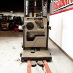 1990 Raymond 152OPC Order Picker for sale — view 3