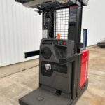 2015 Raymond 540V140 Order Picker for sale — view 3