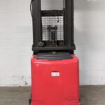 2015 Raymond 540V140 Order Picker for sale — view 3