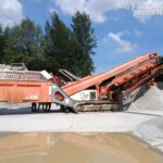 Sandvik QA440 Quarry - Screener for sale — view 2