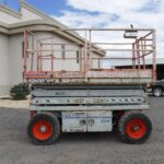 Skyjack SJ7027RT Scissorlift for sale — view 4