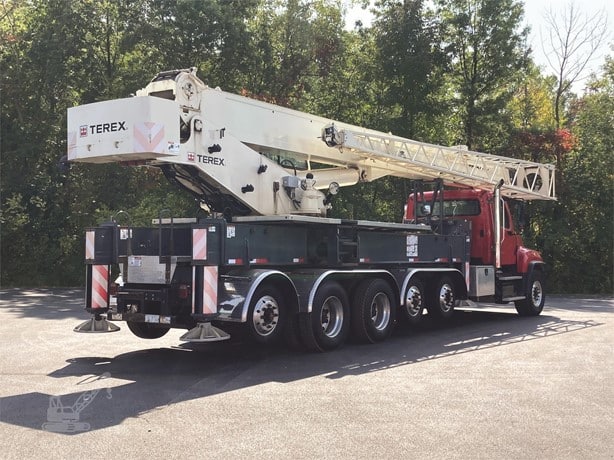 2015 Terex Boom Truck - Mounted for sale — view 2