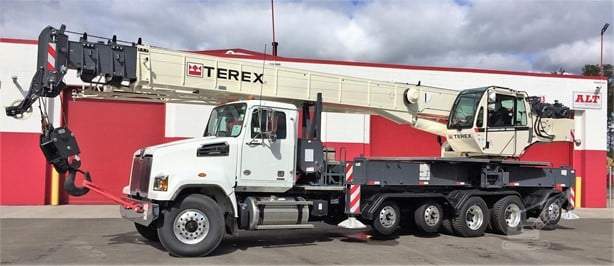 2016 Terex Boom Truck - Mounted for sale — view 5