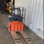 2017 Toyota 8HBE40 Pallet Truck for sale — view 2
