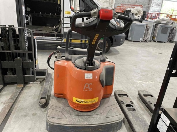 2021 Toyota 8HBE40 Pallet Truck for sale — view 2