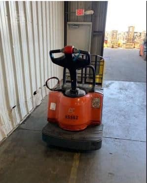 2018 Toyota 8HBE40 Pallet Truck for sale — view 2