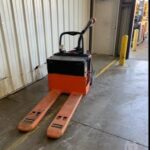 2018 Toyota 8HBE40 Pallet Truck for sale — view 2